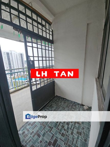 Majestic Heights Block 1 medium high floor unfurnished unit, Penang, Paya Terubong