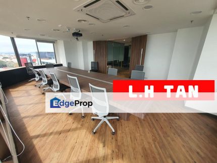 Liang Court Georgetown opposite Menara Boustead Nice & Big Cooperate Office / Concept Co-Working Space For Rent, Penang, Georgetown