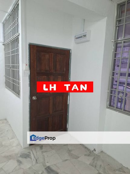 Majestic Heights Block 3 Paya Terubong high floor with very good condition unit for sale, Penang, Paya Terubong