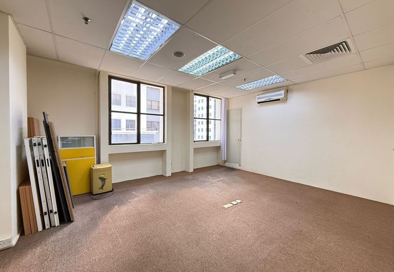 Partially fitted ready move in office