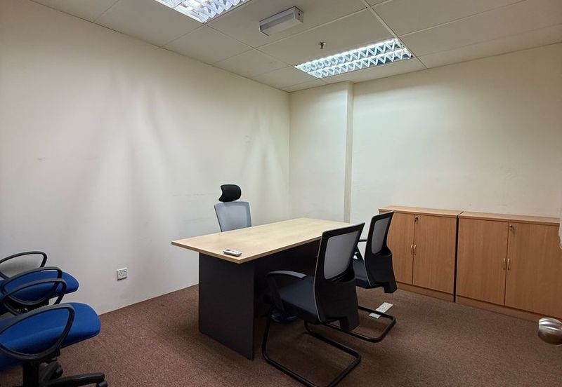 Partially fitted ready move in office