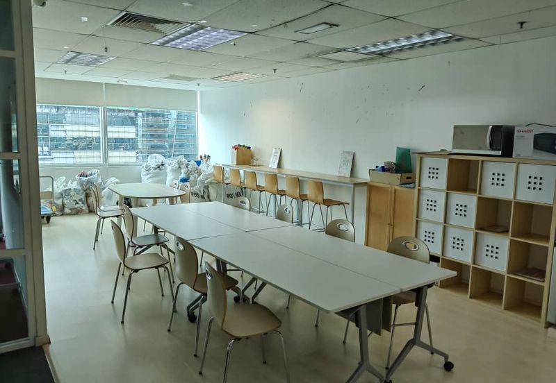 Fully fitted office unit at Midvalley