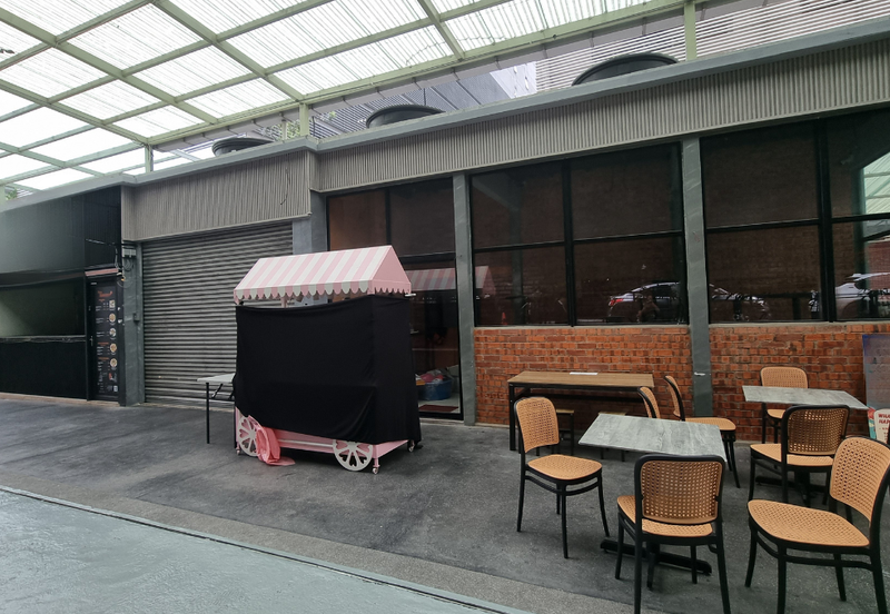 Commercial retails for F&B and retails shops