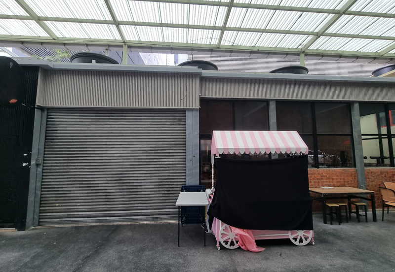 Commercial retails for F&B and retails shops