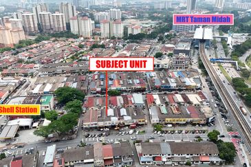 Below Bank Value Shoplot @ Taman Midah Cheras
