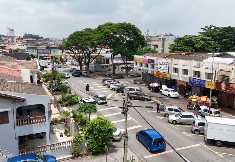 Below Bank Value Shoplot @ Taman Midah Cheras