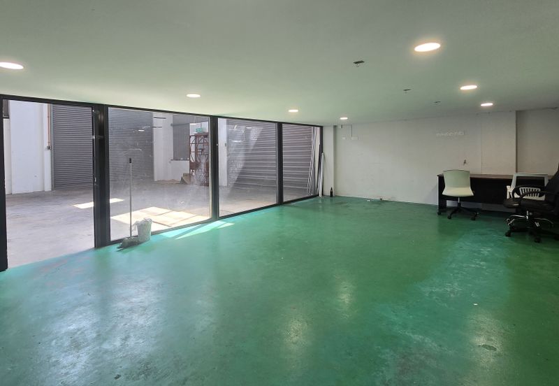 1.5 Sty Semi-D Factory @ Gateway 16