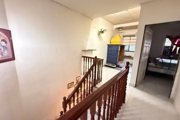 Taman Tinggi, IPOH - Double Storey Home For Sale