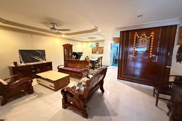 Taman Tinggi, IPOH - Double Storey Home For Sale