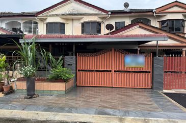 Taman Tinggi, IPOH - Double Storey Home For Sale
