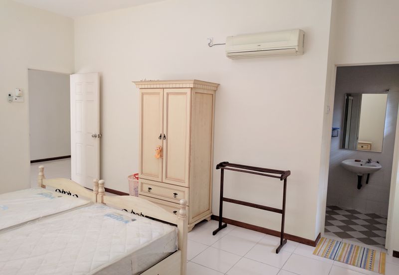 IMPIANA BOUGAINVILLEA