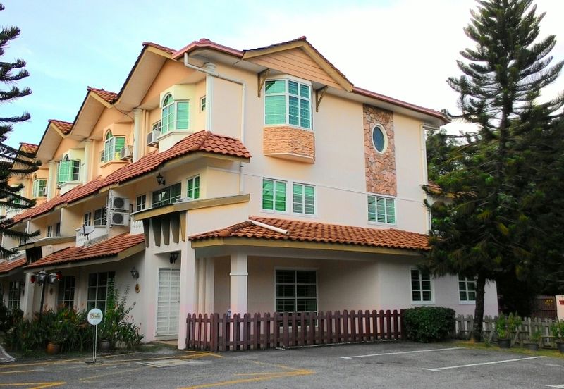 IMPIANA BOUGAINVILLEA