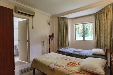 Condo in Meru Valley Golf Resort, Ipoh For Sale