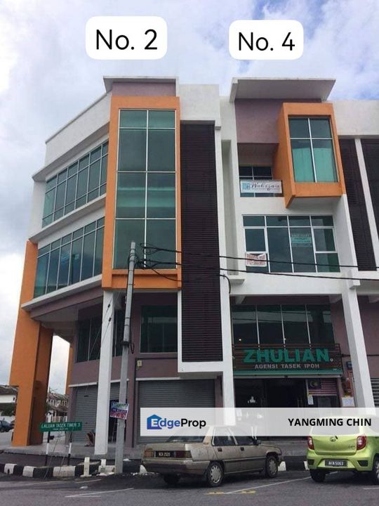 Tenanted 3 Storey Corner Shops For Sale for Sale RM2,700,000 By