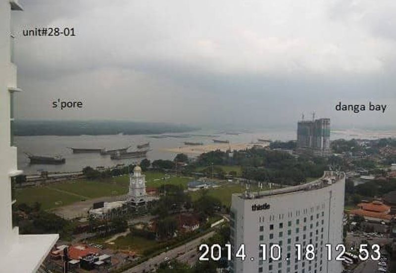 Golden Sands Seaview Residence