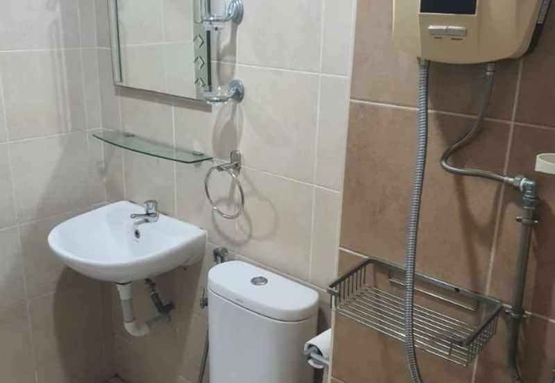 Golden Sands Seaview Residence