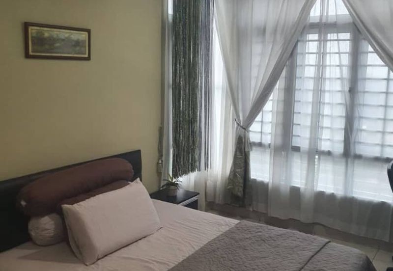 Golden Sands Seaview Residence