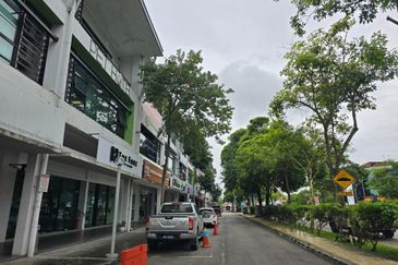 The LakeFront @ Southkey