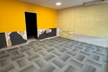 Taman Anggerik -  Shop , Tampoi , Johor