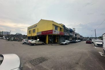 Jalan Hang Tuah -  Shop , skudai , Johor