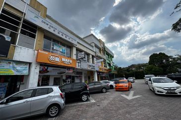 Taman Austin Heights