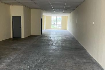 Taman Mount Austin Commercial