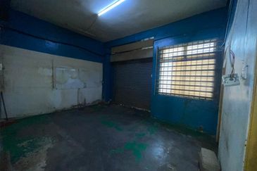 Bukit Mewah - 3 Storey Shop For Rent