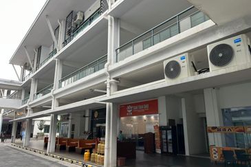 The LakeFront @ Southkey