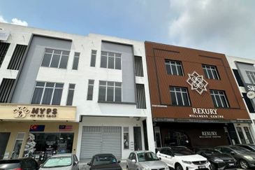 Crest @ Austin Emerald 2