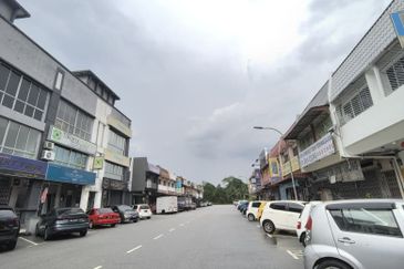 Jalan Kota Tinggi