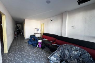 Taman Majidee - 2 Storey Shop For Rent