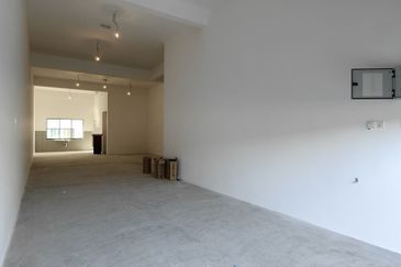 Crest @ Austin Emerald 2