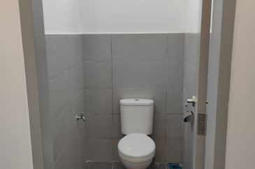 Crest @ Austin Emerald 2