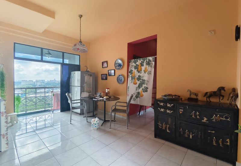 Mewah View Luxurious Apartments