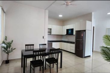 The Pinnacles (Pinnacle Tower)