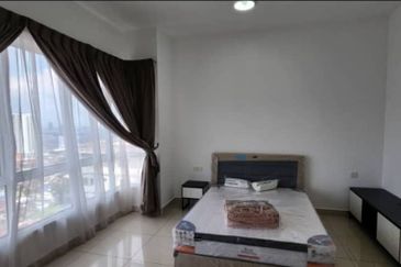 The Pinnacles (Pinnacle Tower)