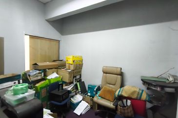 Kempas Utama Industrial Park