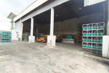 Kempas Utama Industrial Park