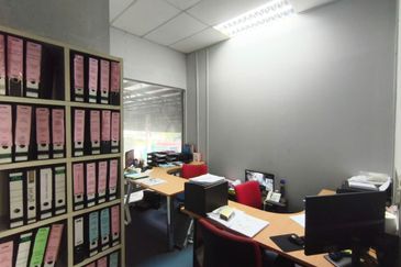 Kempas Utama Industrial Park