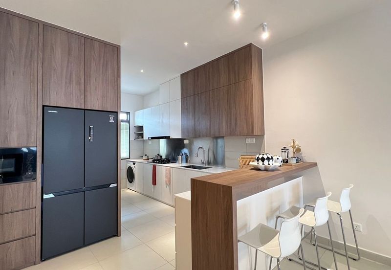 Bandar Baru Seri Alam