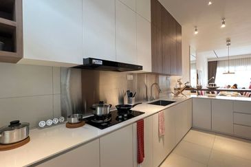 Bandar Baru Seri Alam