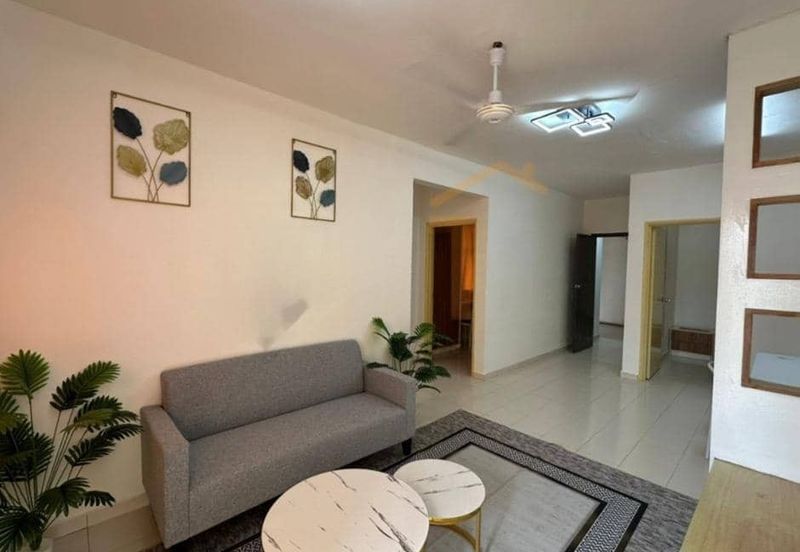 Villa Krystal, Bandar Selesa Jaya