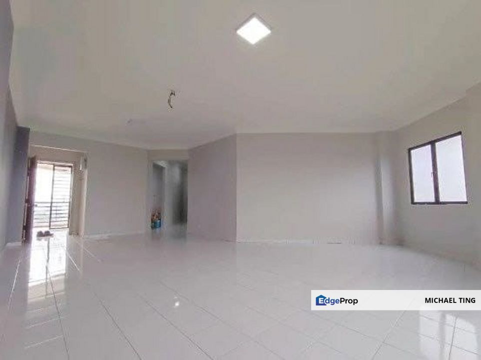 Sri Mutiara 3 Bedroom Unit For Sale, Johor, Masai