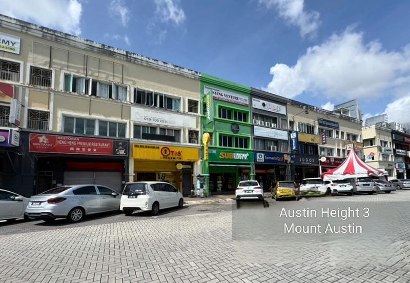 Taman Mount Austin Commercial