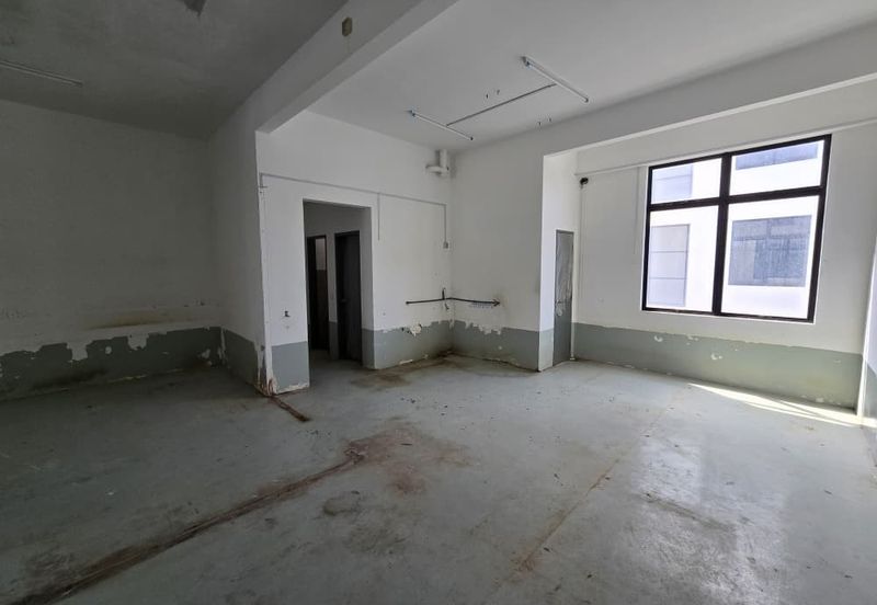 68 Avenue @ Gelang Patah