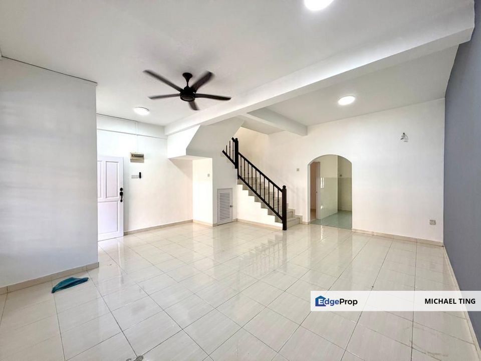 Bukit Dahlia - 2 Storey Terrace House For Sale, Johor, Pasir Gudang