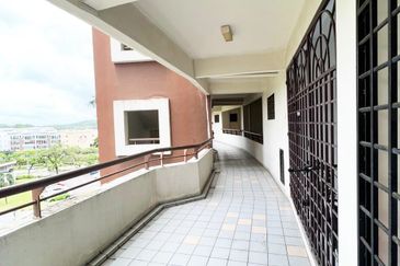 Seri Mutiara Apartment, Bandar Baru Seri Alam