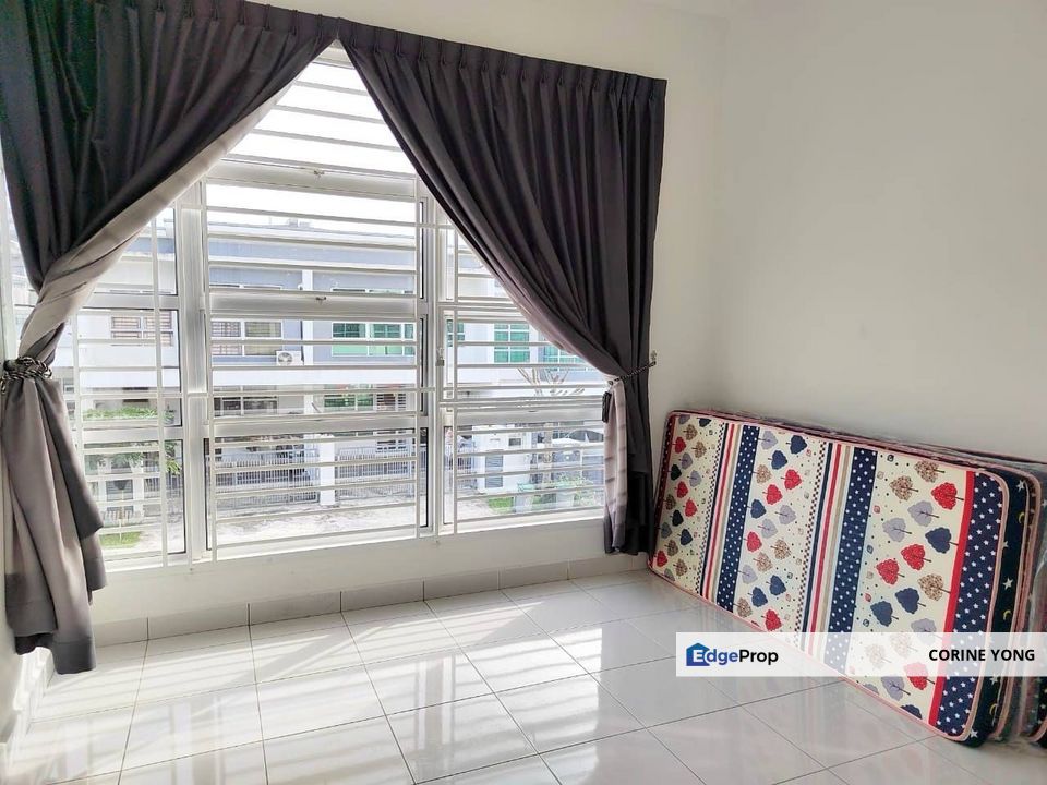 Double Storey Terrace For Sale At Bandar Seri Alam , Johor, Masai