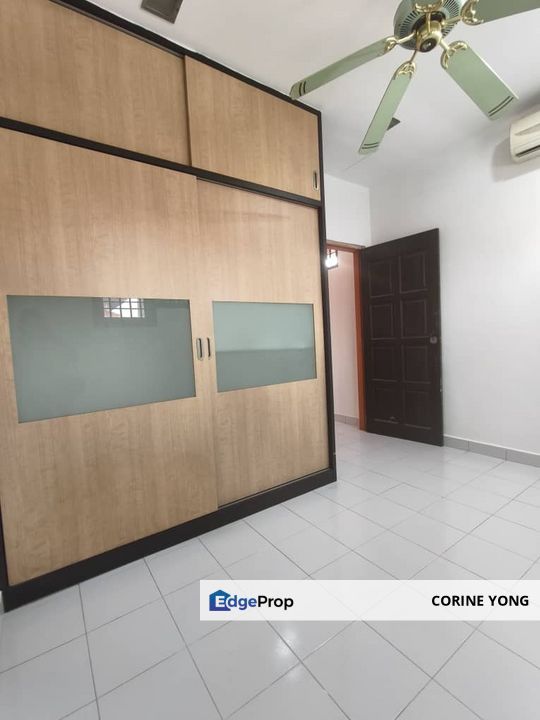 1.5 Storey Terrace House For Sale Pelangi Indah 🏡, Johor, Ulu Tiram