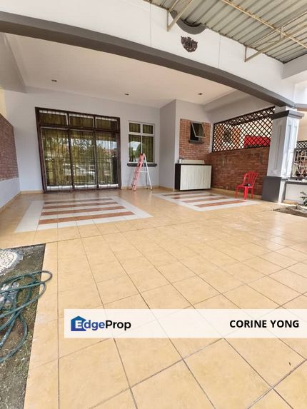 1.5 Storey Terrace House For Sale Pelangi Indah 🏡, Johor, Ulu Tiram